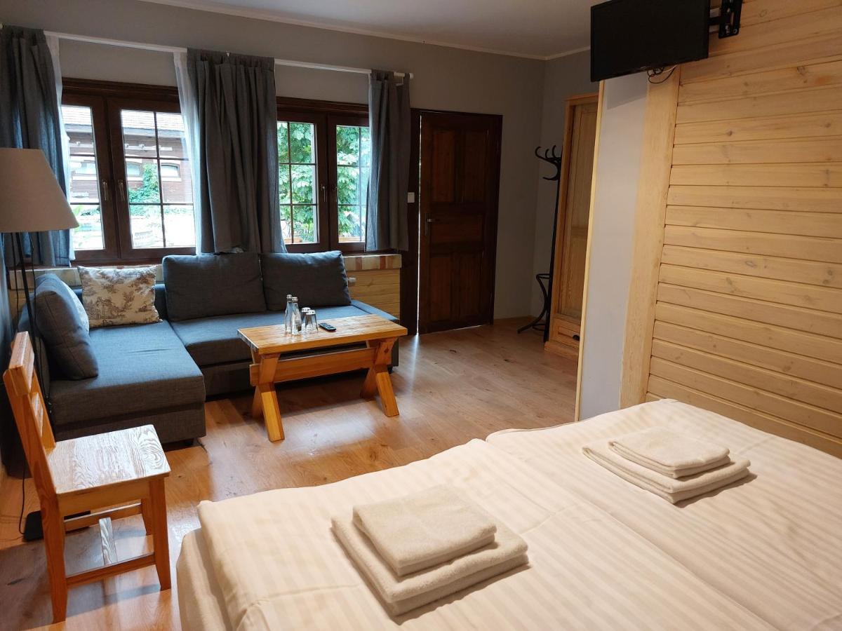 Tamarynowa Osada - Kraina Udanego Wypoczynku Villa Lowyn Ngoại thất bức ảnh